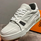 Men's genuine leather sports shoes - White thick-soled casual fashionable shoes - New and brand-new style