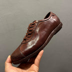 Men's leather training shoes with a retro distressed effect, comfortable and breathable, handcrafted.