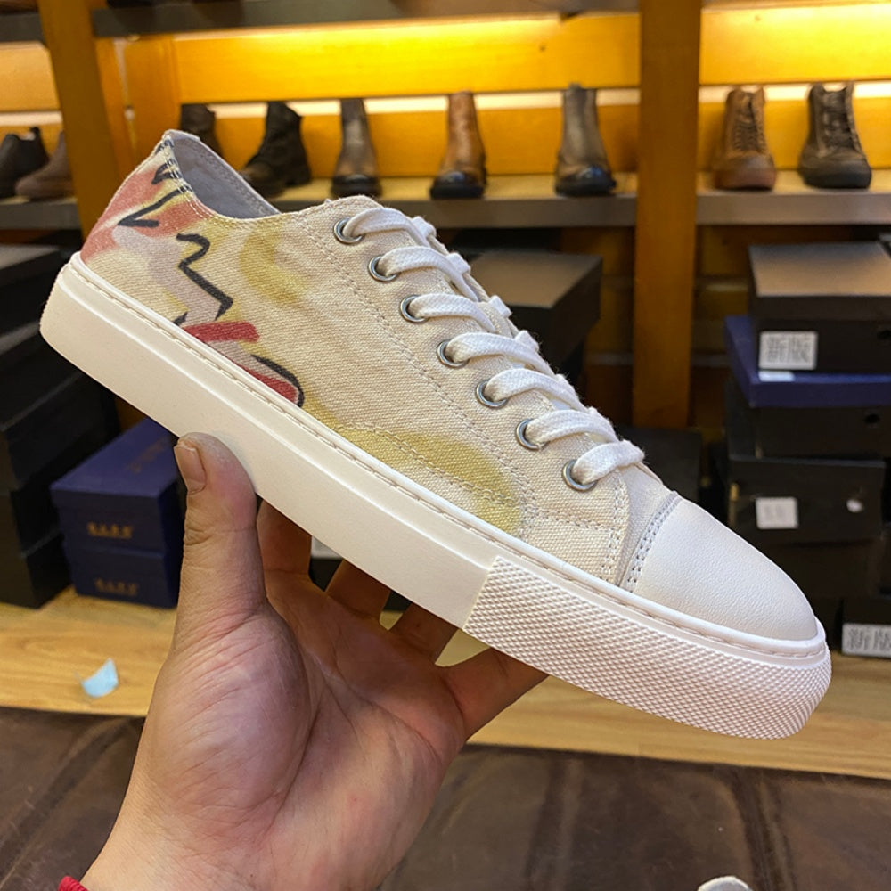 Breathable canvas sports shoes, men's low-top style, fashionable and versatile, casual shoe model.