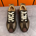 Men's lightweight and comfortable retro-style casual shoes, suitable for various occasions.