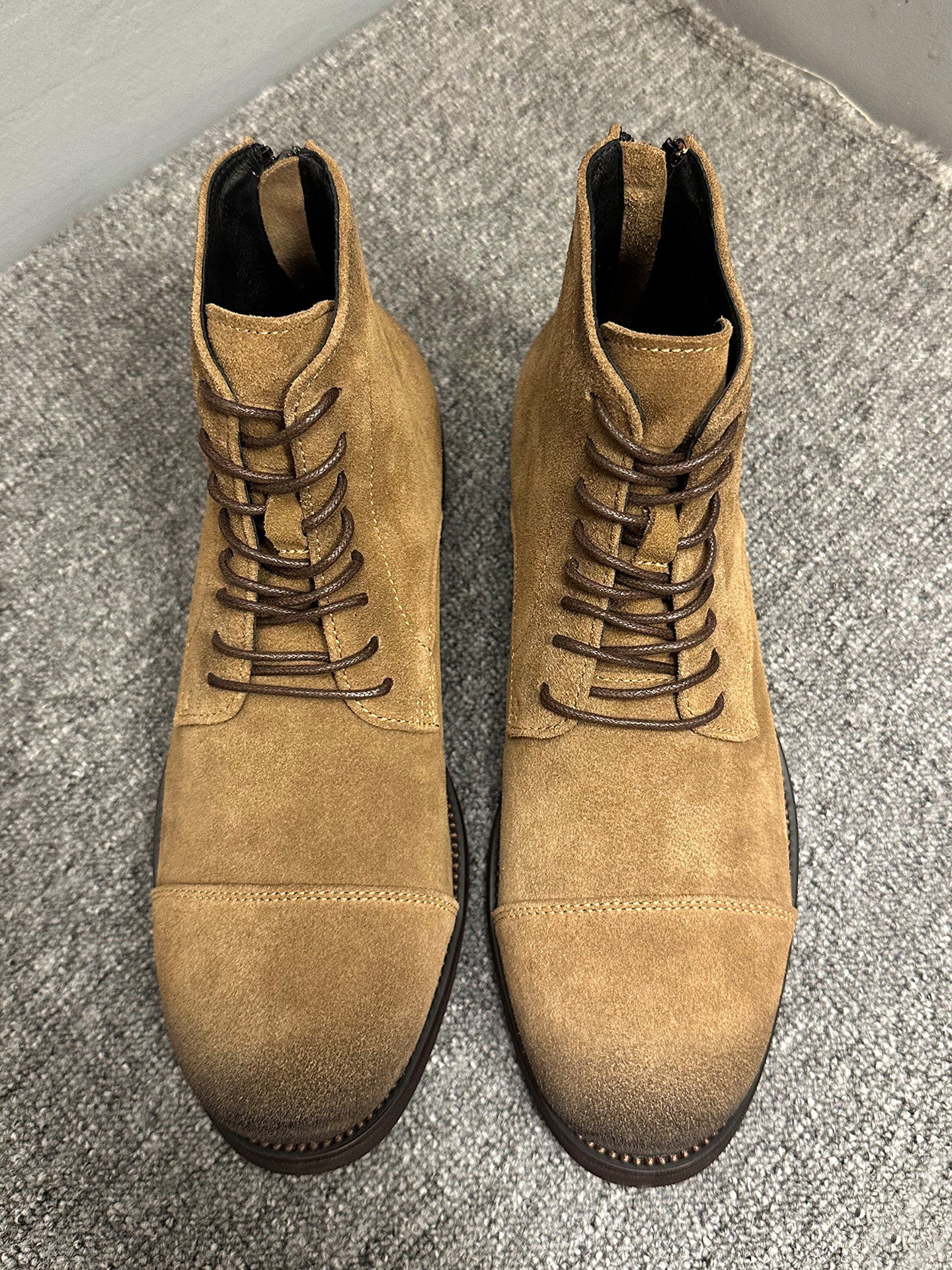 New retro-style soft leather casual high-top shoes, retro thick-soled fashionable street boots