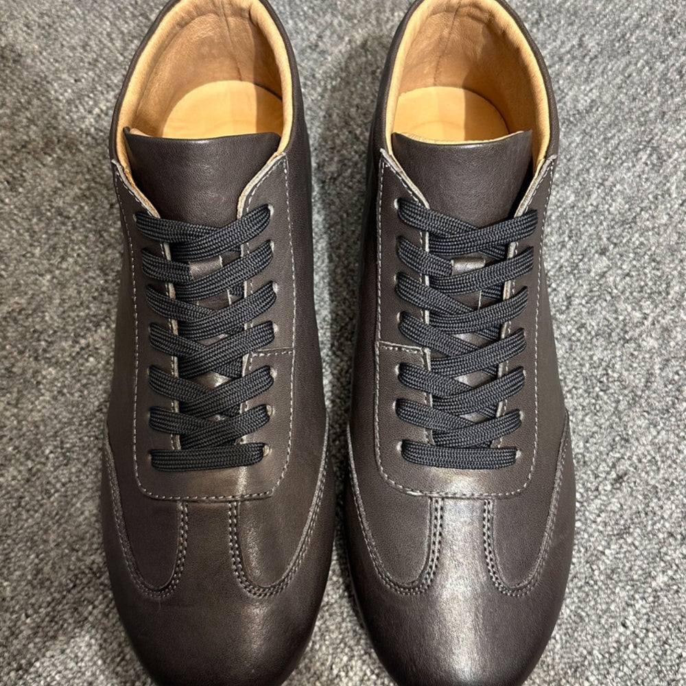 High-top men's new leather casual shoes, flat-soled lace-up boots, retro and versatile black shoes