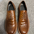 Leather retro engraving style men's business formal shoes. Made of top-quality genuine leather.