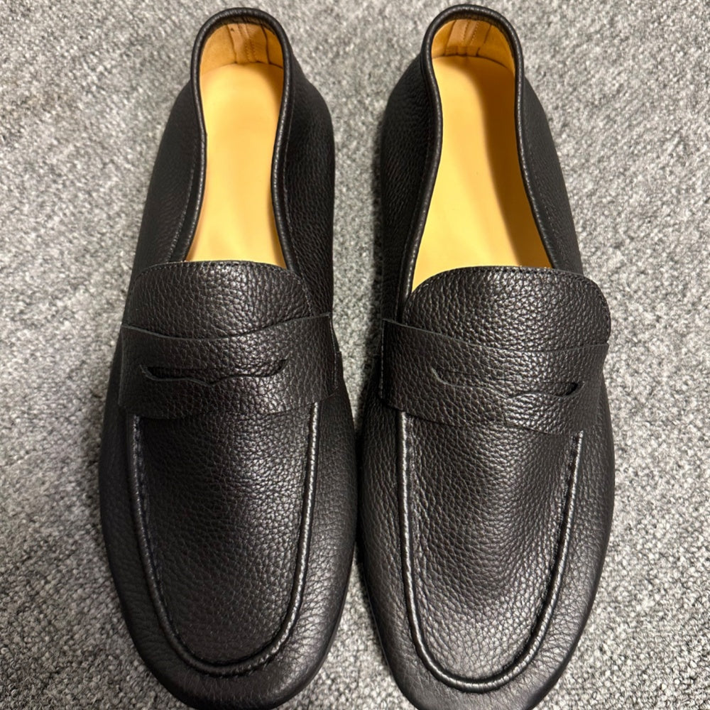 High-end genuine leather shoes, relaxed and laid-back style leather shoes, soft sole, black loafers.