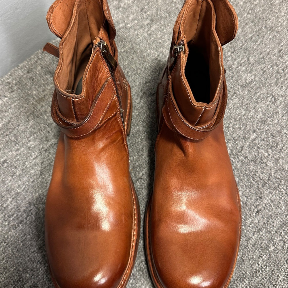 Cowhide boots, soft leather Chelsea boots, handcrafted entirely, short boots with leather buckles