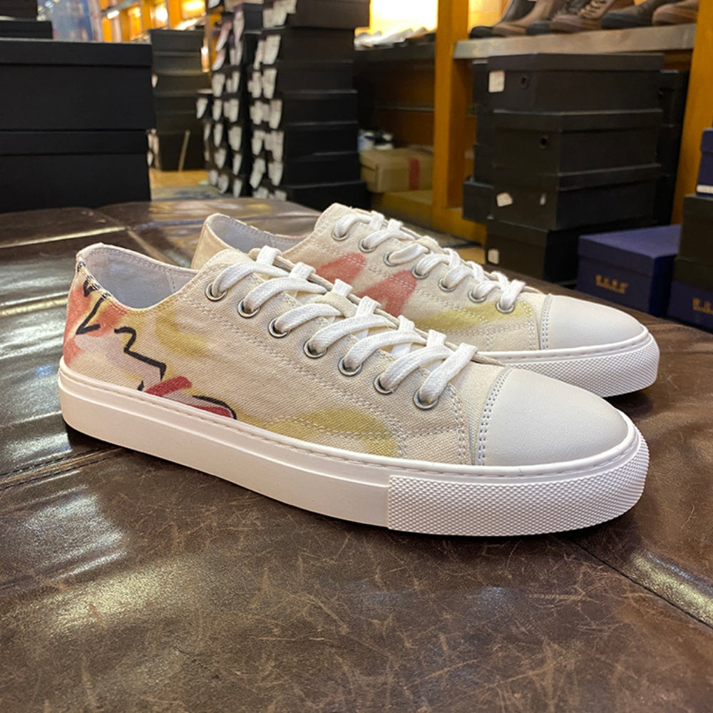 Breathable canvas sports shoes, men's low-top style, fashionable and versatile, casual shoe model.
