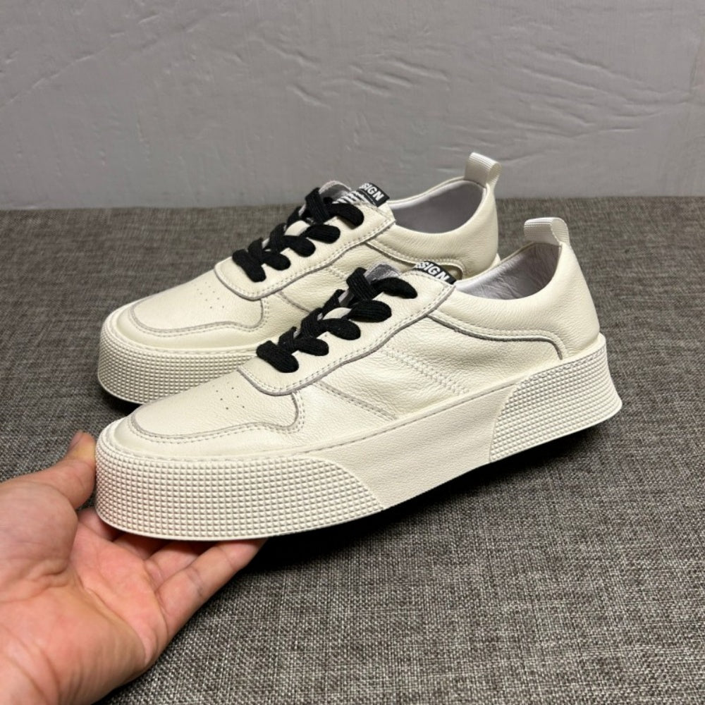 Men's leather stylish new trendy multi-functional breathable casual sports shoes. Trendy shoe style.