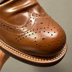 Leather retro engraving style men's business formal shoes. Made of top-quality genuine leather.