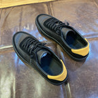 New leather upper shoe style - Excellent breathability, black sole. Very comfortable and casual.
