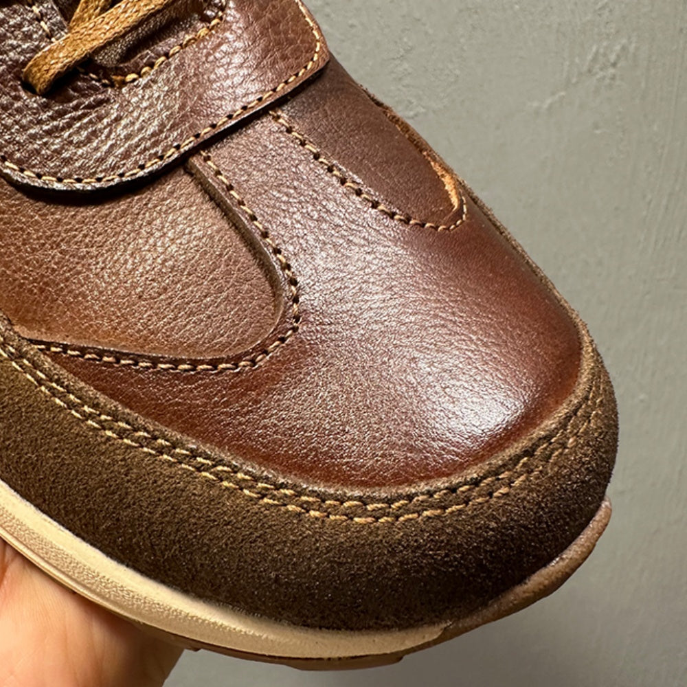 Men's high-end genuine leather casual sports shoes - retro lightweight top-grade cowhide style