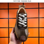 Men's lightweight and comfortable retro-style casual shoes, suitable for various occasions.