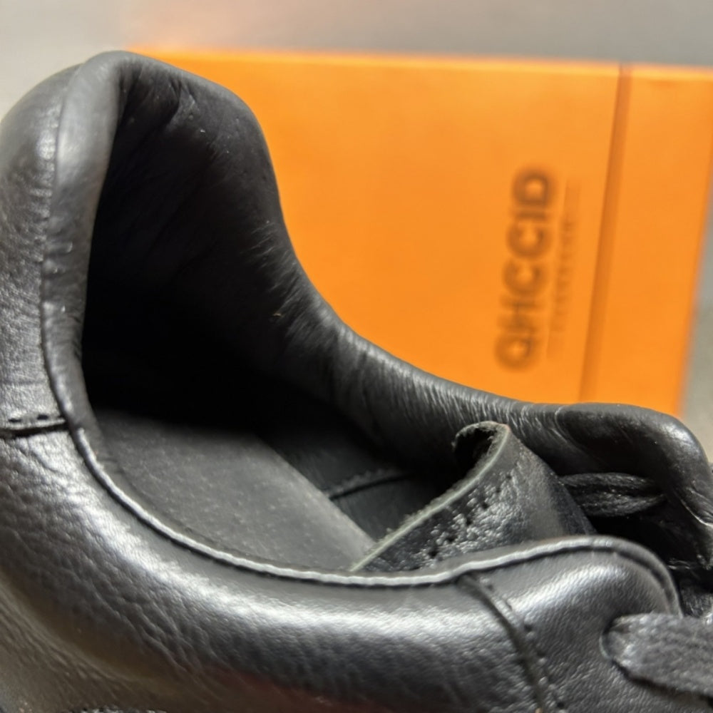 New men's leather retro shoes, men's low-top shoes, fashionable casual sports shoes