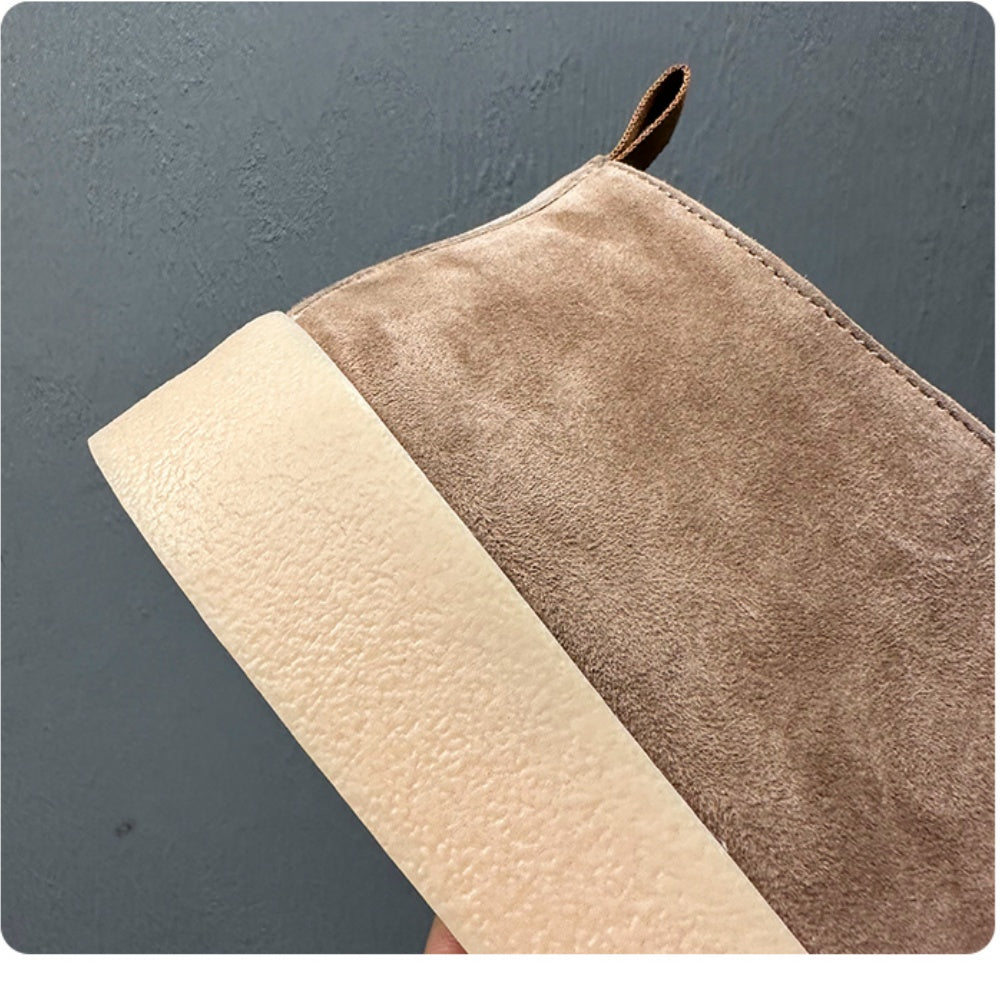 Men's high-top leather sports shoes, soft cowhide material casual shoes, comfortable and breathable upper.