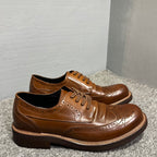 Leather retro engraving style men's business formal shoes. Made of top-quality genuine leather.