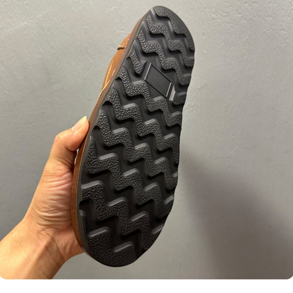 Men's leather shoes - Breathable soft-soled retro casual leather shoes, handcrafted loafers