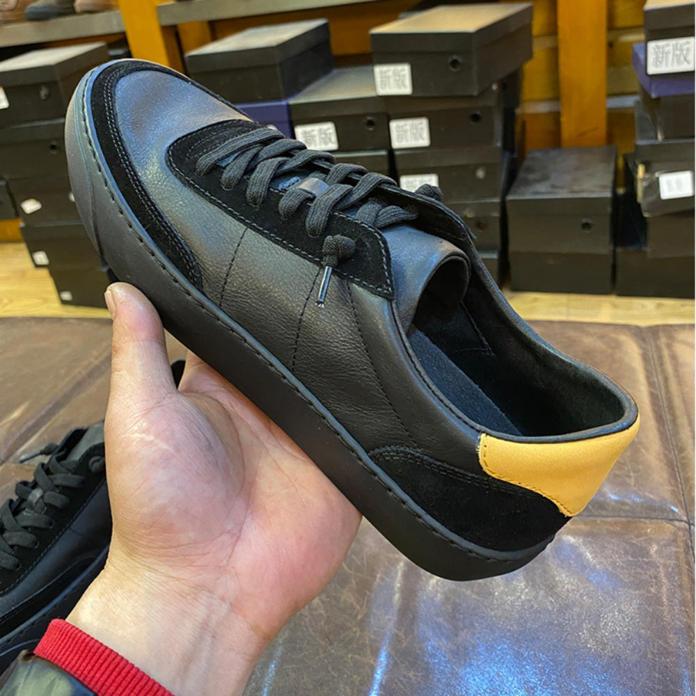 New leather upper shoe style - Excellent breathability, black sole. Very comfortable and casual.