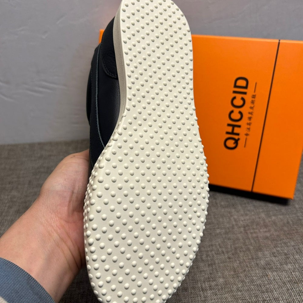 Men's new leather high street white sports shoes, breathable, casual and fashionable, multi-functional style