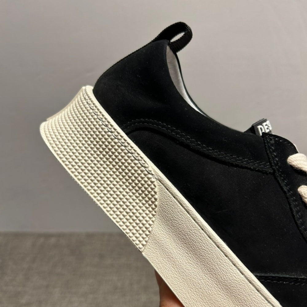 Men's leather stylish new trendy multi-functional breathable casual sports shoes. Trendy shoe style.