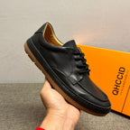 Men's genuine leather white sports shoes, casual shoes with comfortable and breathable design.