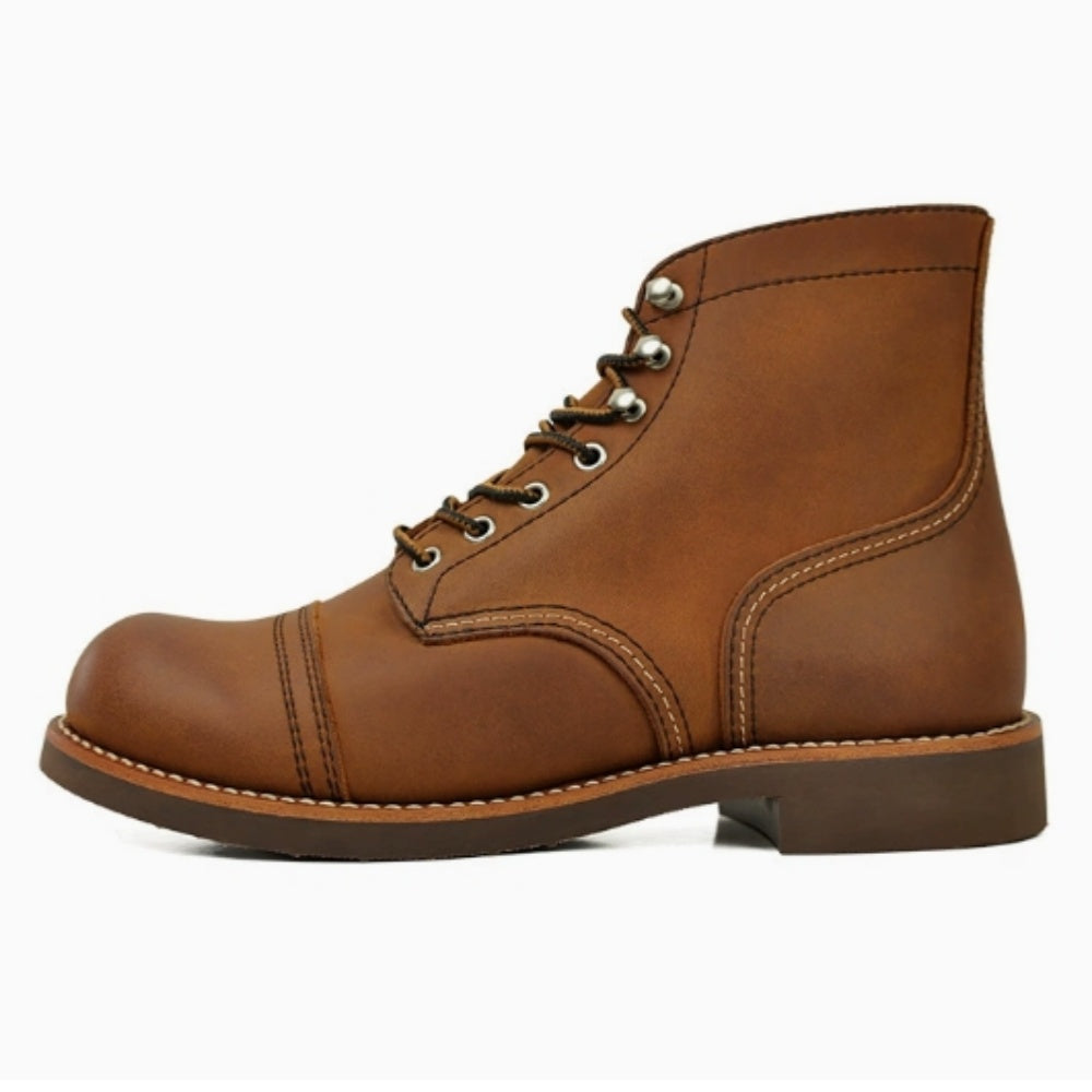 WL Men's work boots in military style, made of genuine leather, with high tops and parachute-style design.