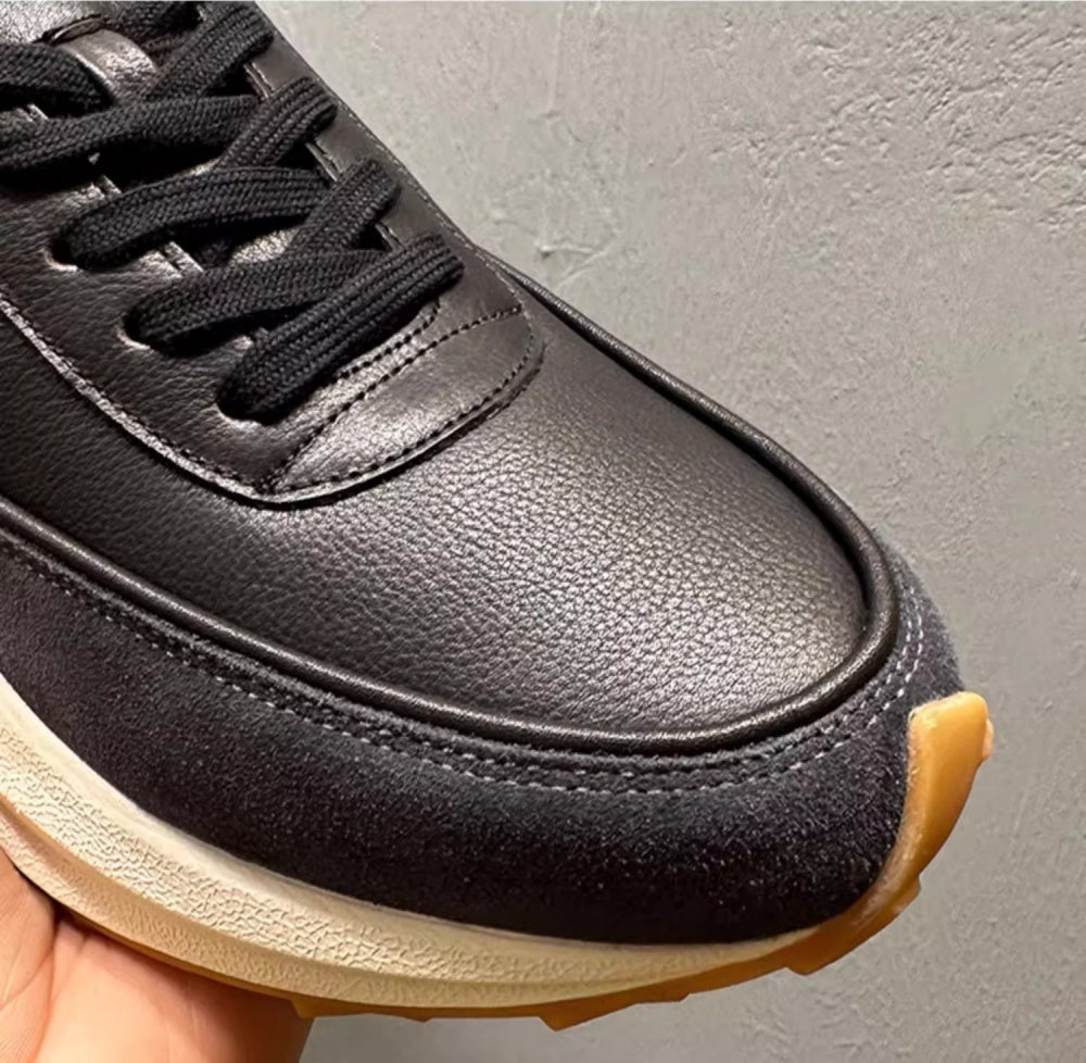 Handmade cowhide retro work boots - Thick-soled fashionable men's casual shoes - Hiking sports shoes