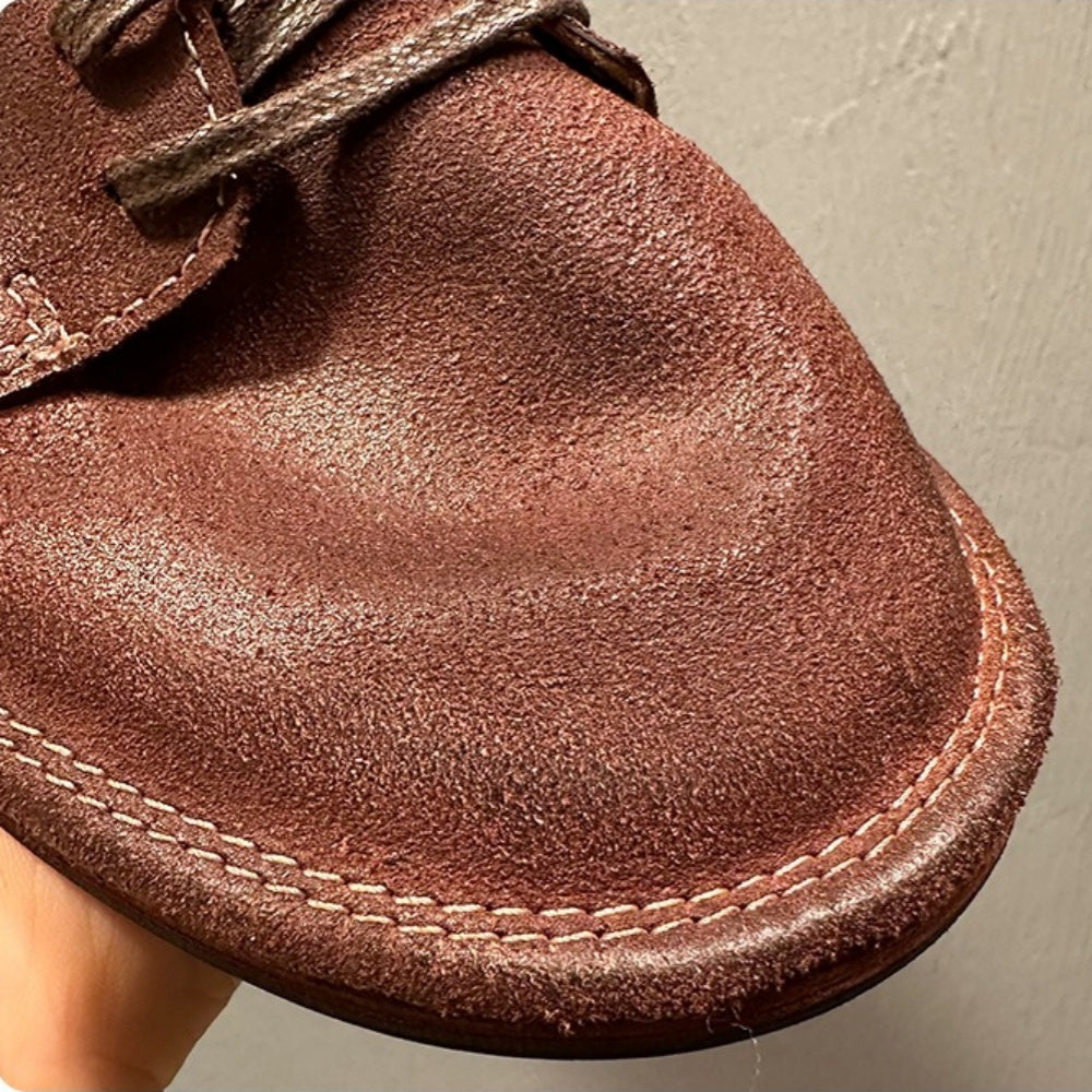 Men's handcrafted casual leather shoes - Soft leather, adjustable laces to ensure breathability