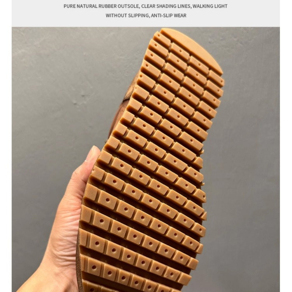 High-top sports shoes with a platform design, featuring a casual, fashionable and retro style.