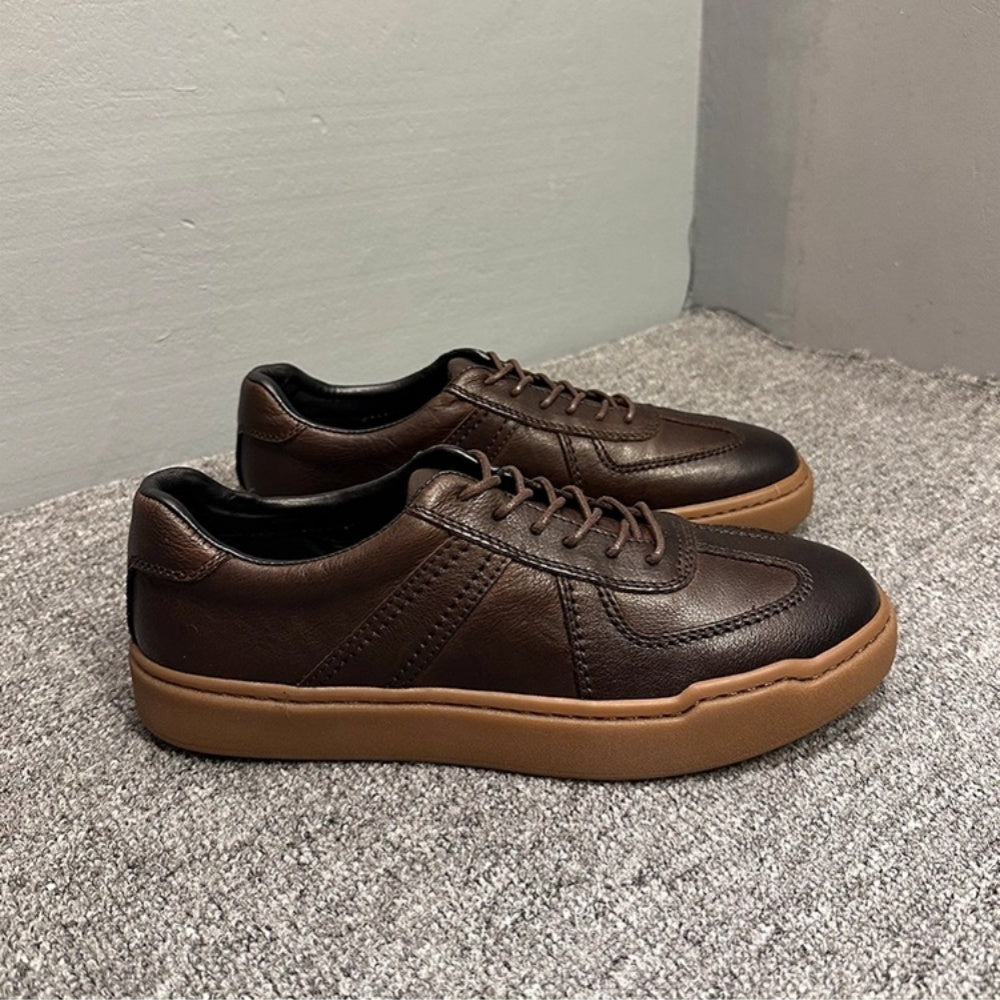Men's casual sports shoes, fashionable and retro, made of high-quality leather, soft and comfortable.