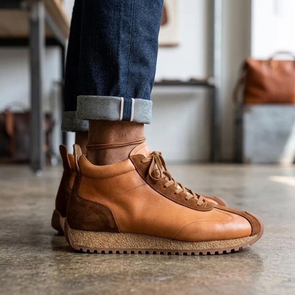 QHCCID Fashion Men's High Top lightweight comfortable cowhide casual trendy men's shoes
