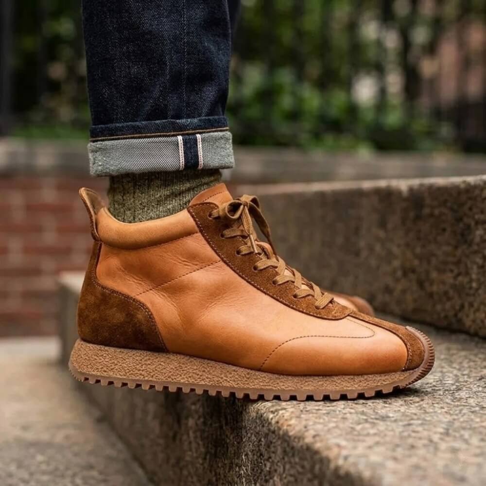 QHCCID Fashion Men's High Top lightweight comfortable cowhide casual trendy men's shoes