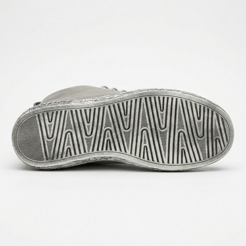 QHCCID | Minimalist High-Top Shoes