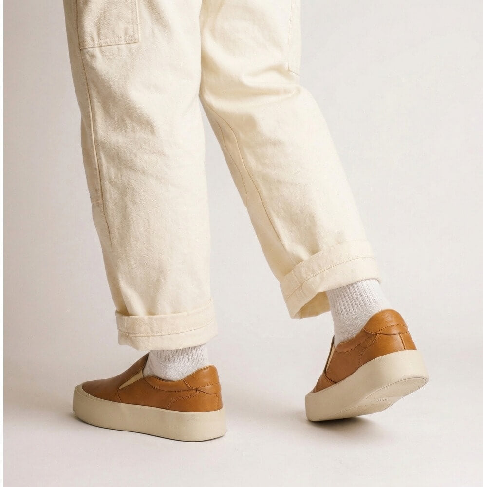 QHCCID | Leather-soled fashionable casual shoes