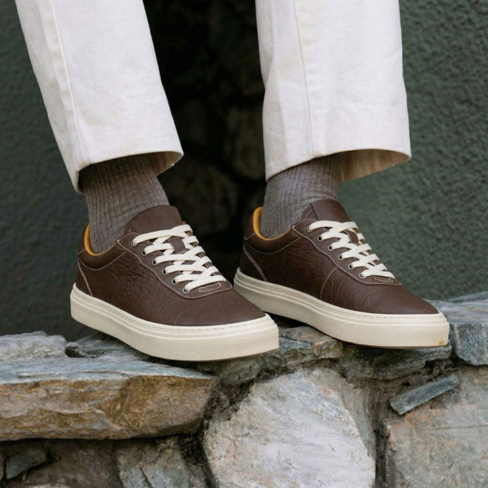 QHCCID | Vintage Sneakers (Casual Style)
