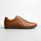 QHCCID | Classic Deuterium Training Shoes