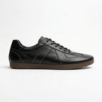 QHCCID | Classic Deuterium Training Shoes