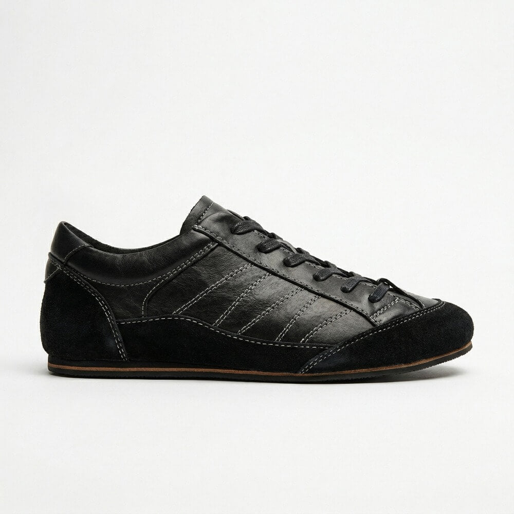 QHCCID | Vintage Training Shoes