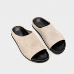 One-piece casual flip-flop