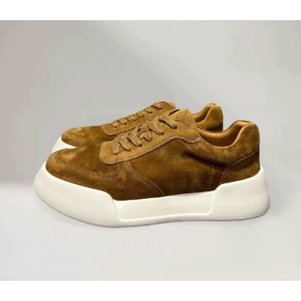 QHCCID | Casual and laid-back sneakers