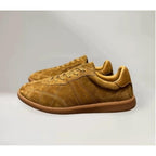 QHCCID | Retro German training shoes