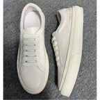 QHCCID | Leather sneakers with a white color