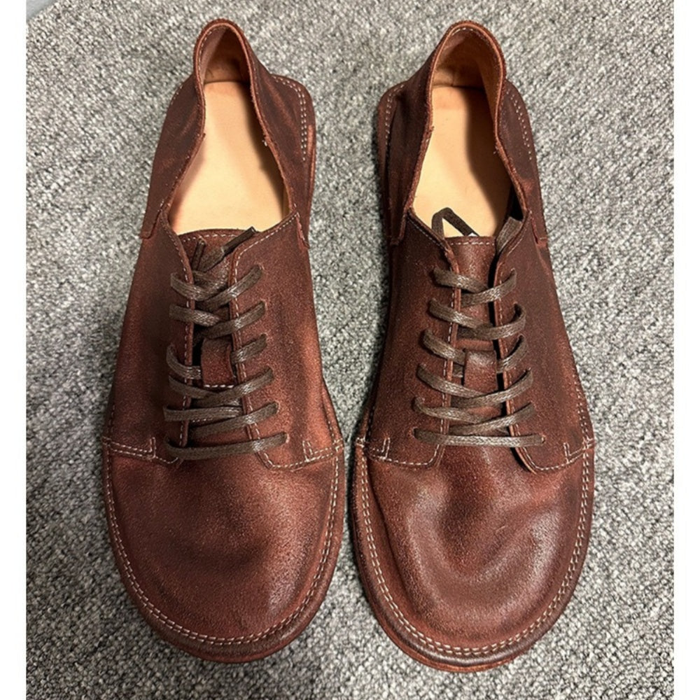 Men's handcrafted casual leather shoes - Soft leather, adjustable laces to ensure breathability