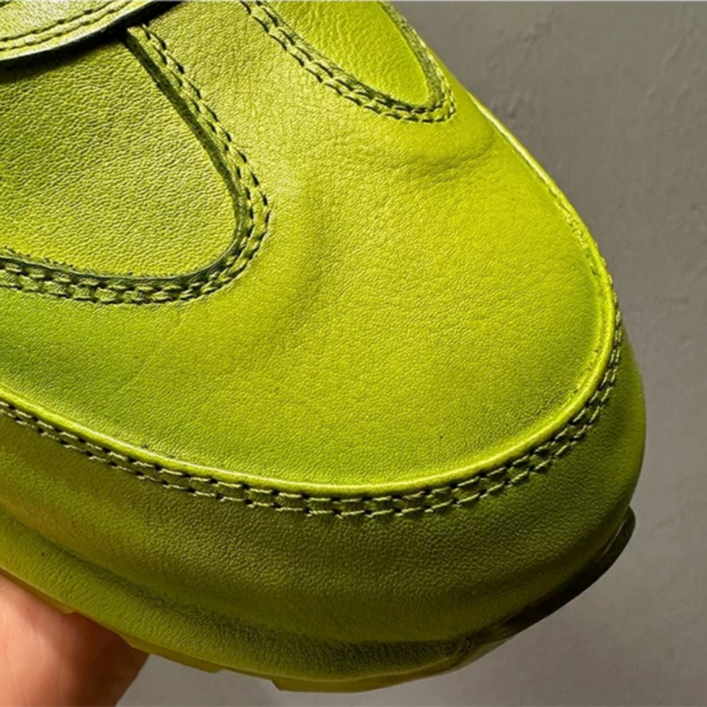 Men's leather sports shoes - fashionable low-top casual sneakers - comfortable men's shoes