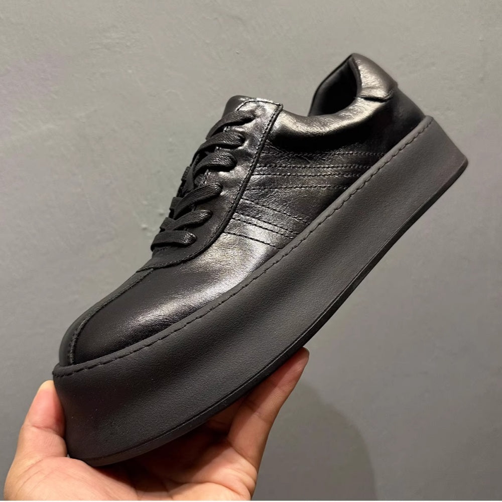 Retro cowhide casual men's shoes, thick-soled platform shoes - fashionable sports shoes