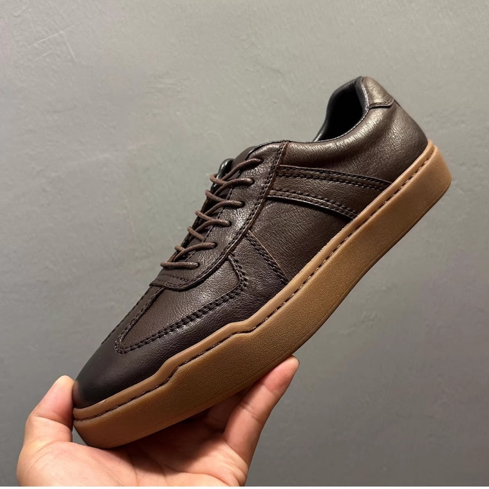 Men's casual sports shoes, fashionable and retro, made of high-quality leather, soft and comfortable.