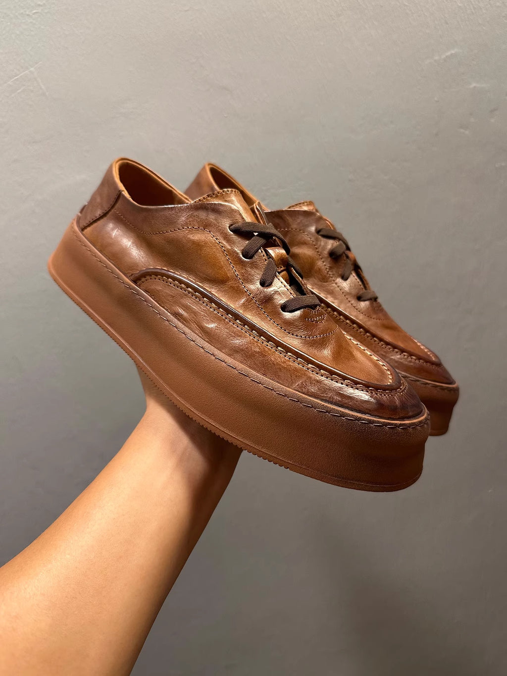 Retro men's soft leather shoes - lace-up thick-soled, casual, durable and multi-functional flat shoes