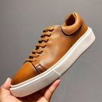 A new trendy casual shoe in a retro style, featuring lightweight and sturdy height-increasing features