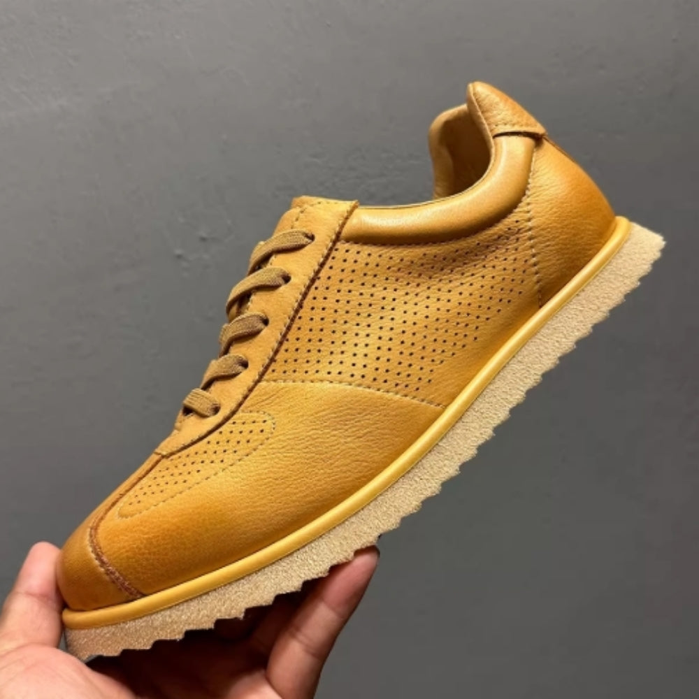 Leather hollowed-out breathable casual sneakers, retro-style perforated soft leather sports shoes