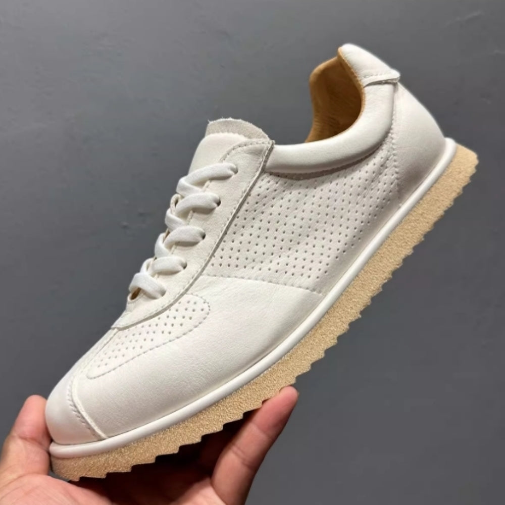 Leather hollowed-out breathable casual sneakers, retro-style perforated soft leather sports shoes