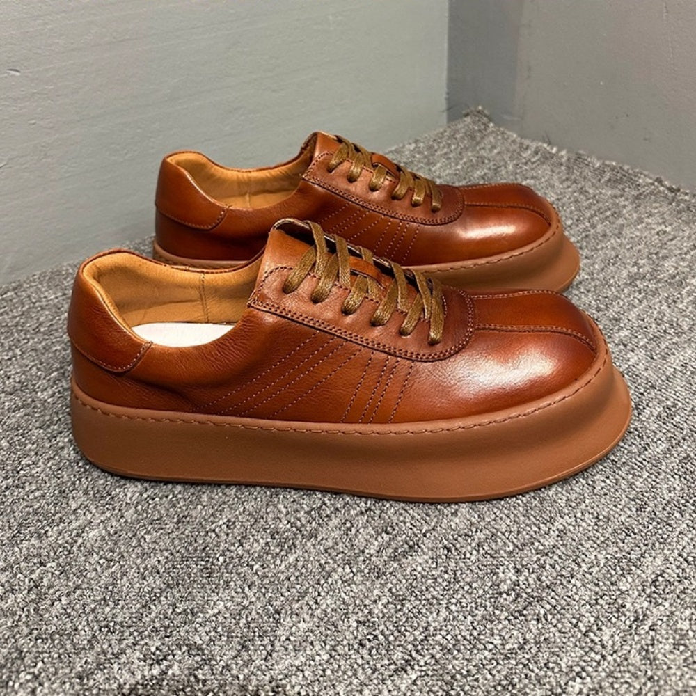 Retro cowhide casual men's shoes, thick-soled platform shoes - fashionable sports shoes