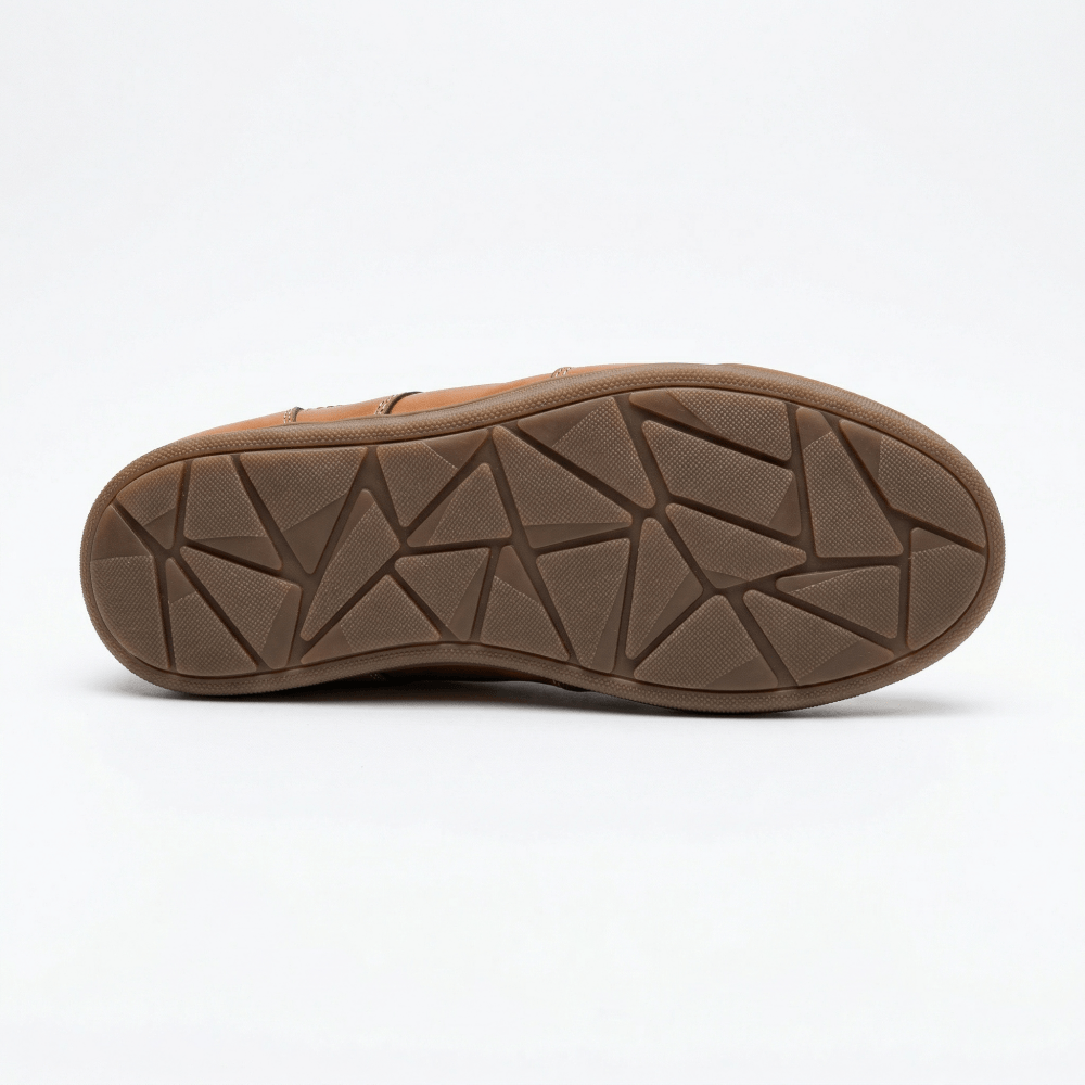 QHCCID | Vintage Training Shoes